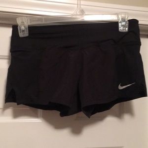 Women’s Nike shorts. Sz S